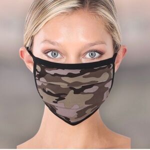 🔴 5 for $10 ONE Zenana Camouflage Print Cotton Face Mask
